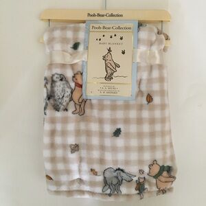NEW Baby Blanket Lightweight Winnie the Pooh Baby Gift | Pooh Bear Collection